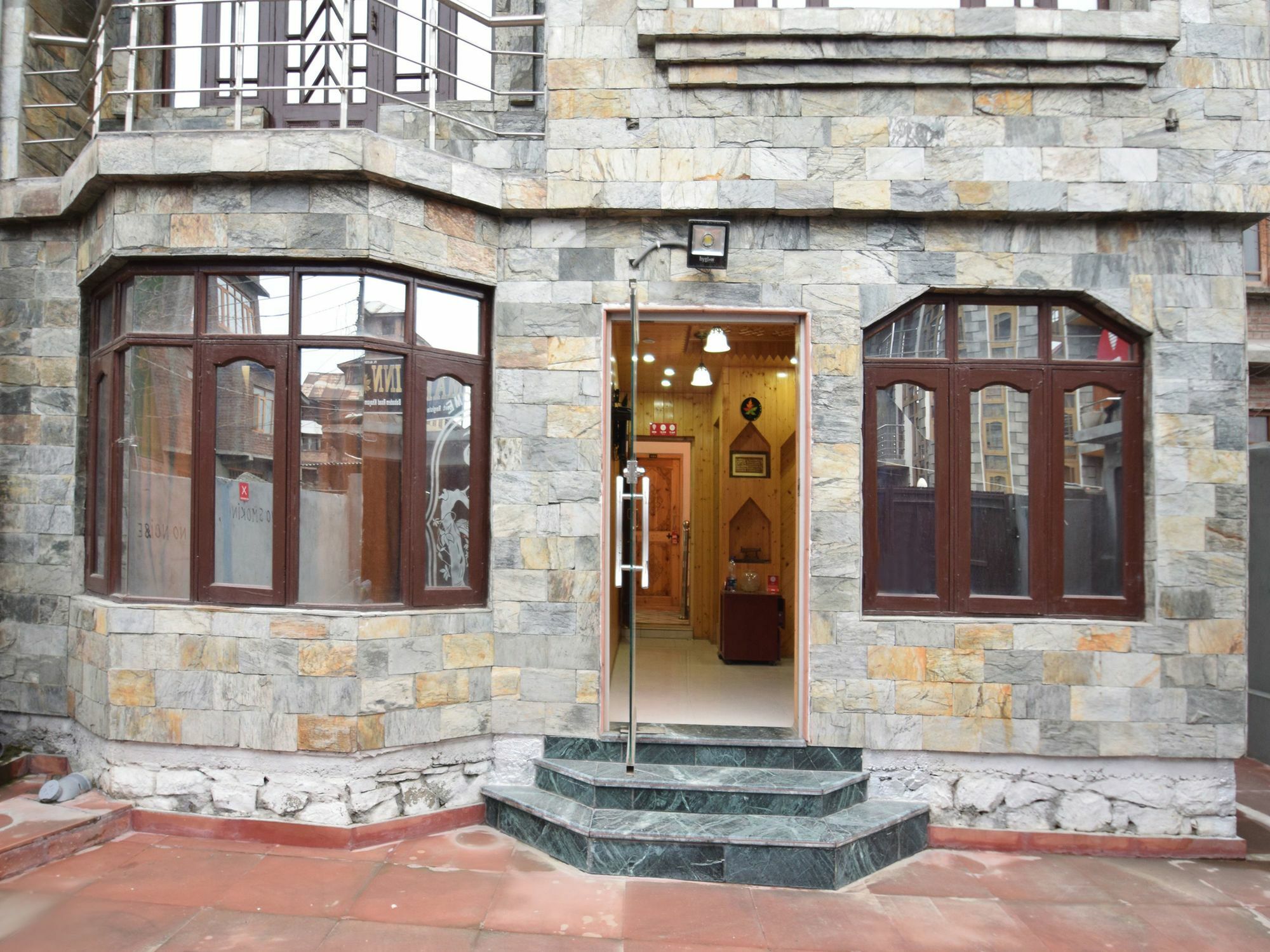 Oyo 5395 Maple Cottage Srinagar  Exterior photo